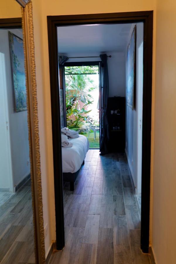 Lou Pitchoun Luxe Et Serenite Au Coeur De Saint-Tropez Suite Familiale Avec Chambre Separee Avec Jardin Enchanteur Pour 4 Adultes Et 1 Enfant Buitenkant foto