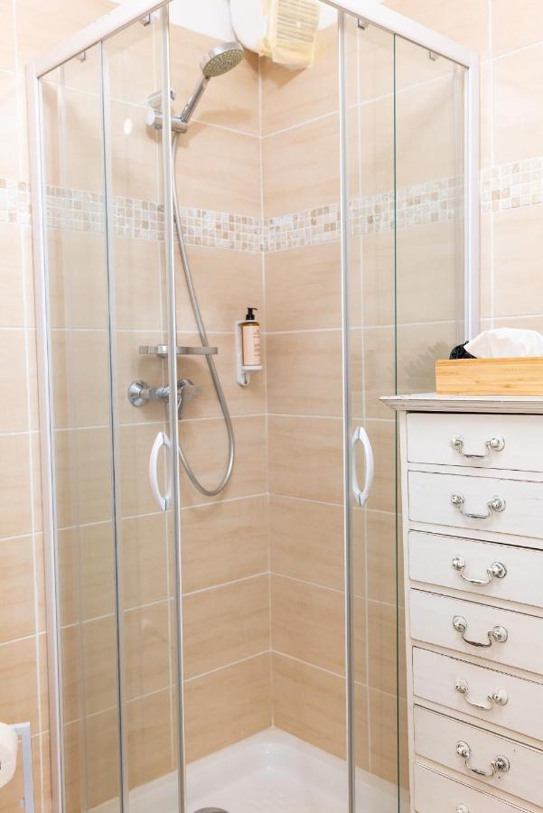 Lou Pitchoun Luxe Et Serenite Au Coeur De Saint-Tropez Suite Familiale Avec Chambre Separee Avec Jardin Enchanteur Pour 4 Adultes Et 1 Enfant Buitenkant foto