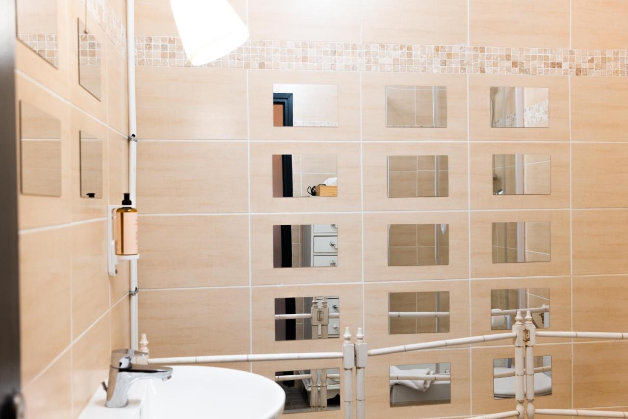 Lou Pitchoun Luxe Et Serenite Au Coeur De Saint-Tropez Suite Familiale Avec Chambre Separee Avec Jardin Enchanteur Pour 4 Adultes Et 1 Enfant Buitenkant foto